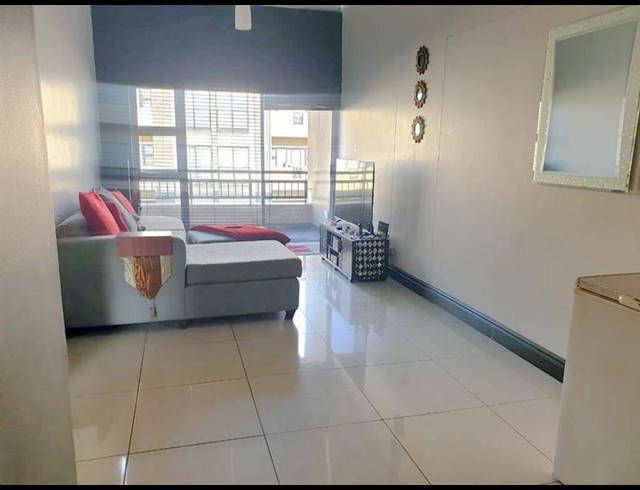 2 BEDROOM APARTMENT FOR SALE IN UMHLANGA RIDGE